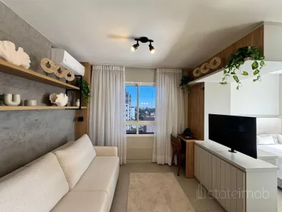 Apartamento com 1 Quarto para venda ou aluguel, 43m² no Partenon, Porto Alegre
