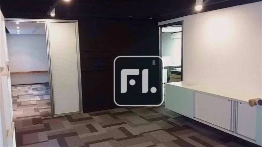 Sala Comercial para alugar, 231m² no Vila Olímpia, São Paulo