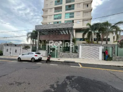 Apartamento com 3 Quartos para alugar, 110m² no Centro, Uberlândia