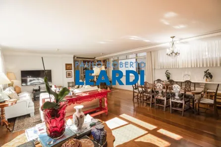 Apartamento com 2 Quartos à venda, 183m² no Jardim Paulista, São Paulo