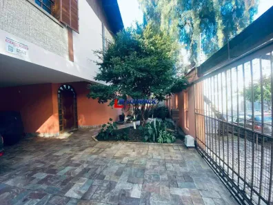 Casa com 6 Quartos à venda, 310m² no São José, Belo Horizonte
