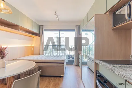 Apartamento com 1 Quarto para alugar, 24m² no Vila Cordeiro, São Paulo