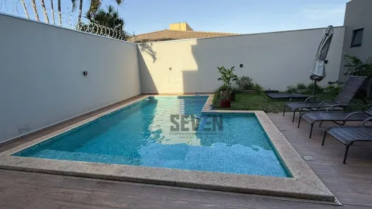 Casa com 4 Quartos à venda, 323m² no Jardim Estoril II, Bauru