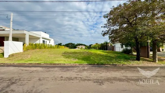 Lote/Terreno à venda, 1000m² no Condomínio Saint Charbel, Araçoiaba da Serra