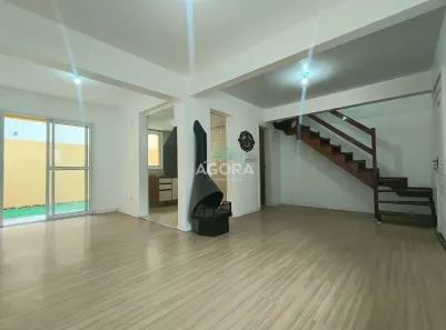 Casa de Condomínio com 3 Quartos para alugar, 84m² no Olaria, Canoas