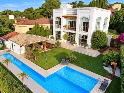 Casa de Condomínio com 4 Quartos à venda, 670m² no Vila de São Fernando, Cotia