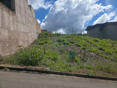 Lote/Terreno à venda, 200m² no Caldas, Caldas