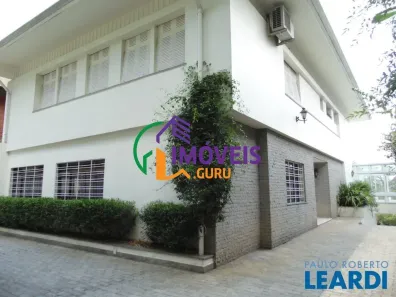 Casa com 3 Quartos à venda, 500m² no Pacaembu, São Paulo
