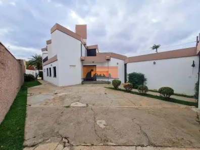 Casa com 4 Quartos à venda, 246m² no Jardim Santa Genebra II (Barão Geraldo), Campinas