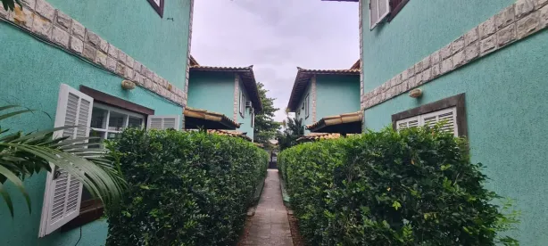 Casa de Condomínio com 3 Quartos à venda, 90m² no Jardim Olinda, Cabo Frio