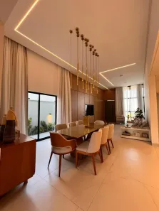 Casa de Condomínio com 5 Quartos à venda, 250m² no Itararé, Campina Grande