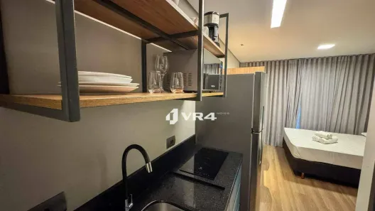 Apartamento com 1 Quarto para alugar, 19m² no Água Verde, Curitiba
