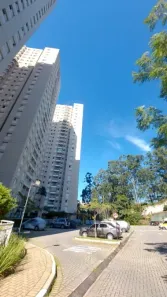 Apartamento com 2 Quartos para alugar, 56m² no Jardim Maria Rosa, Taboão da Serra