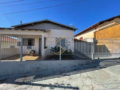 Casa com 2 Quartos à venda, 100m² no Centro, São José do Rio Pardo