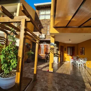 Casa com 4 Quartos à venda, 167m² no Hípica, Porto Alegre