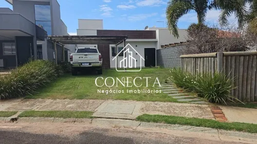 Casa de Condomínio com 3 Quartos à venda, 100m² no Laranjeiras, Uberlândia