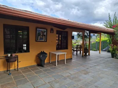 Casa com 4 Quartos à venda, 220m² no Parque Jardim Amanda, Nova Lima
