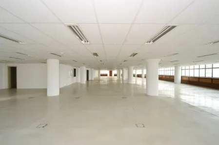Sala Comercial para venda ou aluguel, 930m² no República, São Paulo