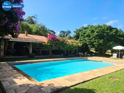 Fazenda/Sítio com 4 Quartos à venda, 720m² no , Mairinque