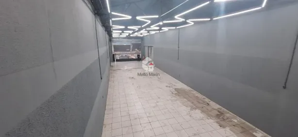 Ponto Comercial para alugar, 232m² no km 18, Osasco