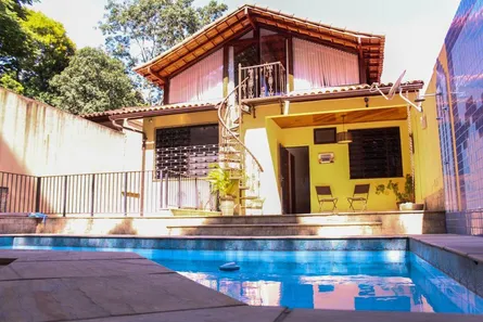 Casa de Condomínio com 5 Quartos à venda, 360m² no Taquara, Rio de Janeiro