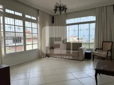 Casa com 3 Quartos à venda, 204m² no Coqueiros, Florianópolis