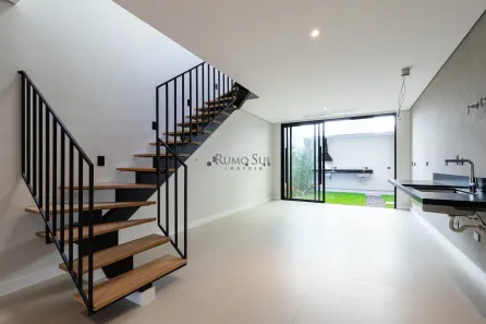 Casa com 2 Quartos à venda, 106m² no Vila Nova Conceição, São Paulo