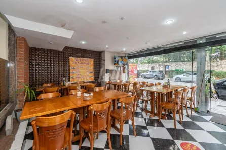 Prédio Comercial para alugar, 265m² no Vila Gomes Cardim, São Paulo