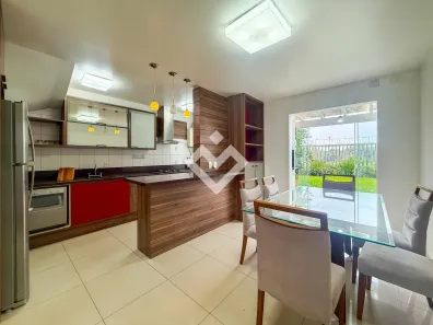 Casa de Condomínio com 3 Quartos para alugar, 162m² no São José, Santa Maria