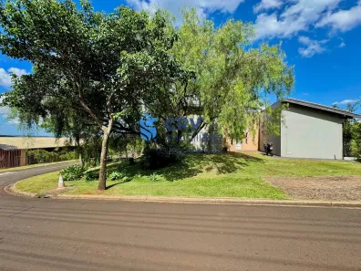 Casa de Condomínio com 3 Quartos à venda, 311m² no Estância Cabral, Cambé