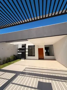Casa com 3 Quartos à venda, 89m² no Jardim Freitas, Maringá
