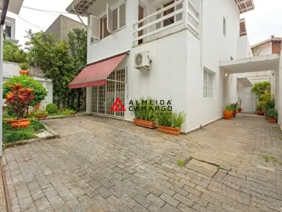 Casa com 5 Quartos à venda, 300m² no Jardim Paulistano, São Paulo