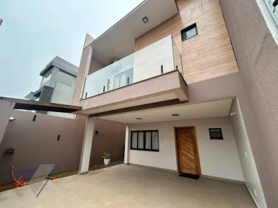 Sobrado com 3 Quartos para alugar, 180m² no Recanto Tropical, Cascavel