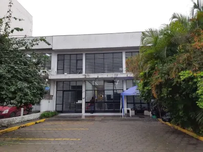 Sala Comercial para alugar, 269m² no Navegantes, Porto Alegre