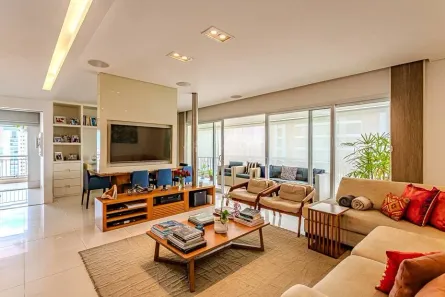 Apartamento com 3 Quartos para alugar, 216m² no Jardim Vila Mariana, São Paulo