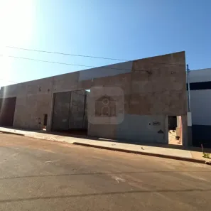 Galpão/Depósito/Armazém para alugar, 80m² no Novo Mundo, Uberlândia