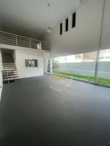 Galpão/Depósito/Armazém para alugar, 300m² no Cambuí, Campinas