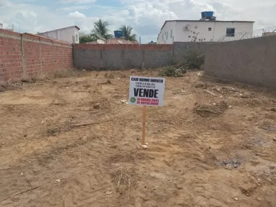 Lote/Terreno à venda, 300m² no Cajueiro, Juazeiro