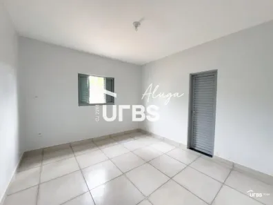 Casa com 3 Quartos para alugar, 89m² no Setor Pedro Ludovico, Goiânia