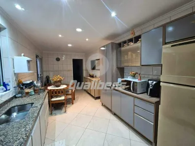 Casa com 2 Quartos à venda, 106m² no Parque São Vicente, Mauá