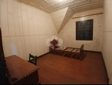 Prédio Comercial para alugar, 600m² no São Pelegrino, Caxias do Sul