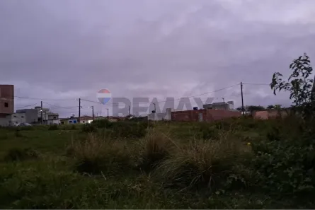 Lote/Terreno à venda, 200m² no , Lajedo