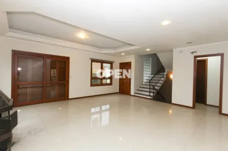 Sobrado com 3 Quartos à venda, 330m² no Nossa Senhora das Graças, Canoas