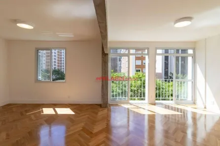 Apartamento com 2 Quartos à venda, 142m² no Cerqueira César, São Paulo