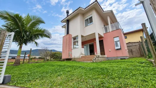 Casa com 2 Quartos à venda, 100m² no , Garopaba