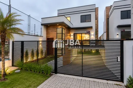 Sobrado com 3 Quartos à venda, 200m² no Cruzeiro, São José dos Pinhais
