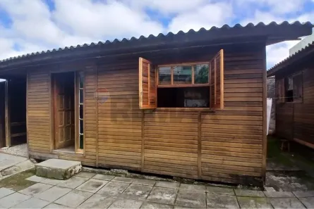 Casa com 6 Quartos à venda, 300m² no Vila Bom Princípio, Cachoeirinha