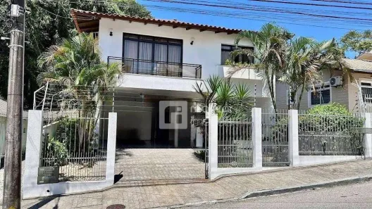 Casa com 3 Quartos para venda ou aluguel, 364m² no Canto, Florianópolis