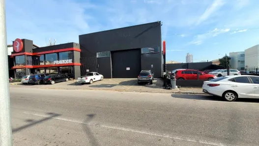 para alugar, 320m² no Areias, São José