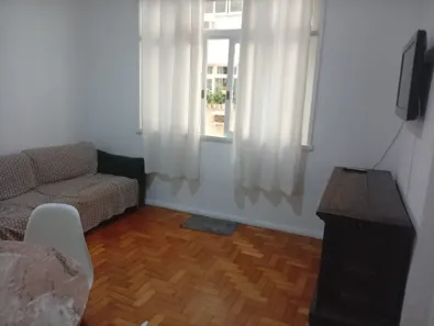 Apartamento com 2 Quartos para alugar, 70m² no Copacabana, Rio de Janeiro